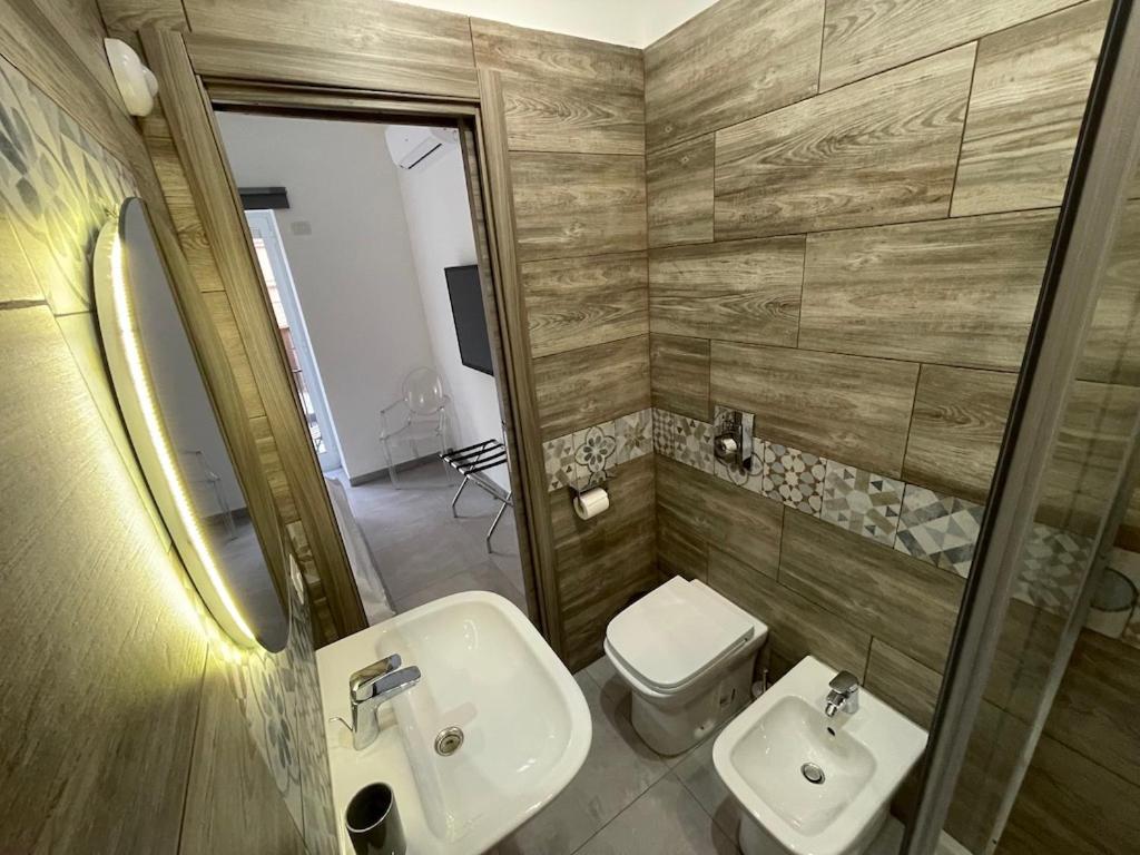 Ciu Ciu Home Suite Палермо Екстериор снимка