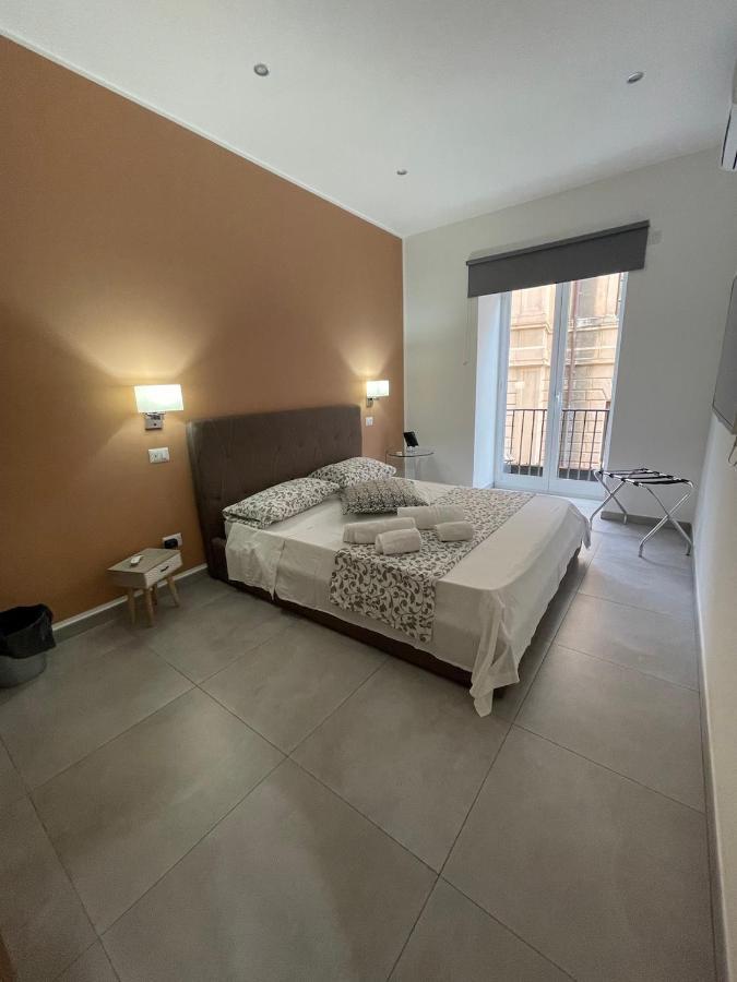 Ciu Ciu Home Suite Палермо Екстериор снимка